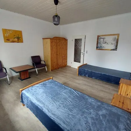 Appartement Gemuetliches Haus In Ruhiger Lage Isernhagen